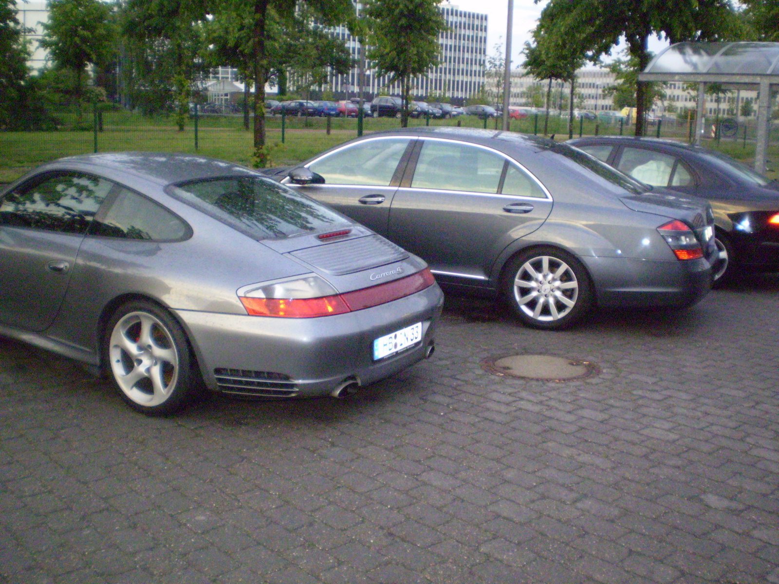 Porsche Carrera 4S, Mercedes S500