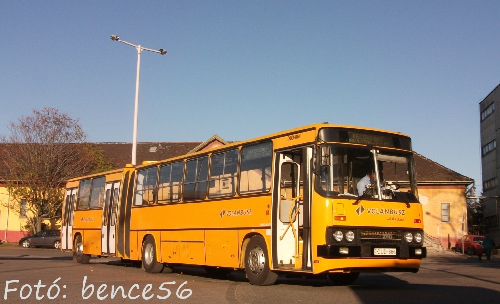 Volánbusz Zrt. DUD-864 (Kecskemét)