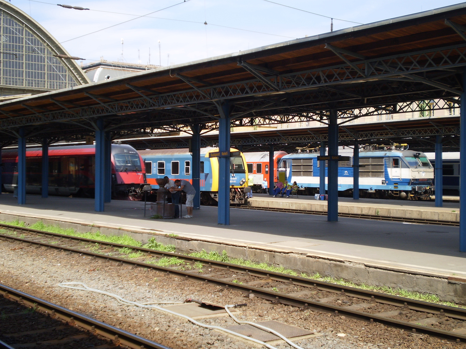 Keleti-pályaudvar& OSZLOPOK ÁTKA