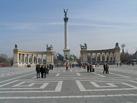 270px-Heroes' Square in Budapest