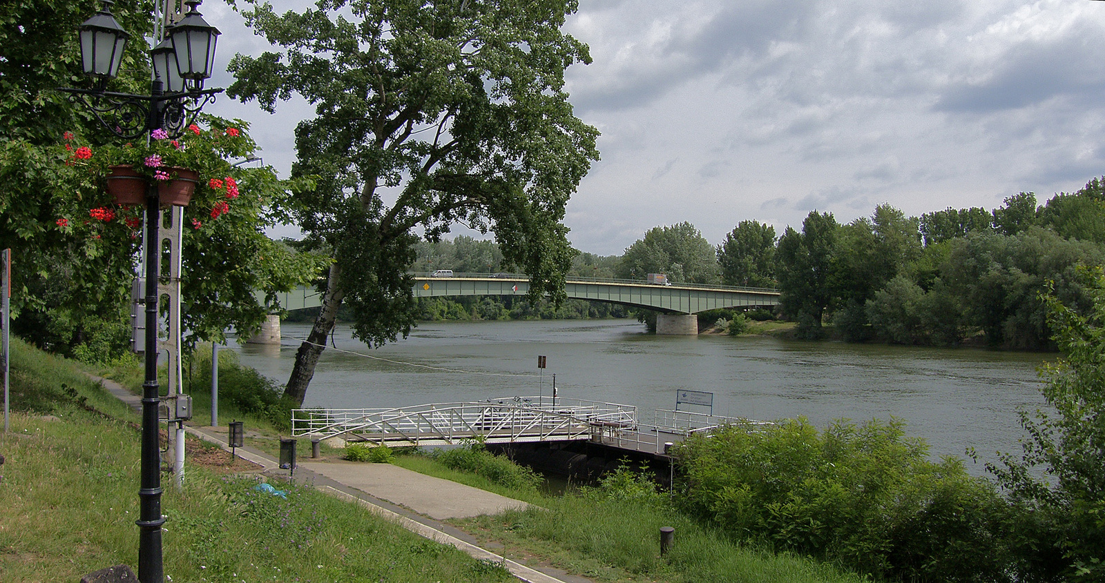 Tisza-híd Tokajnál