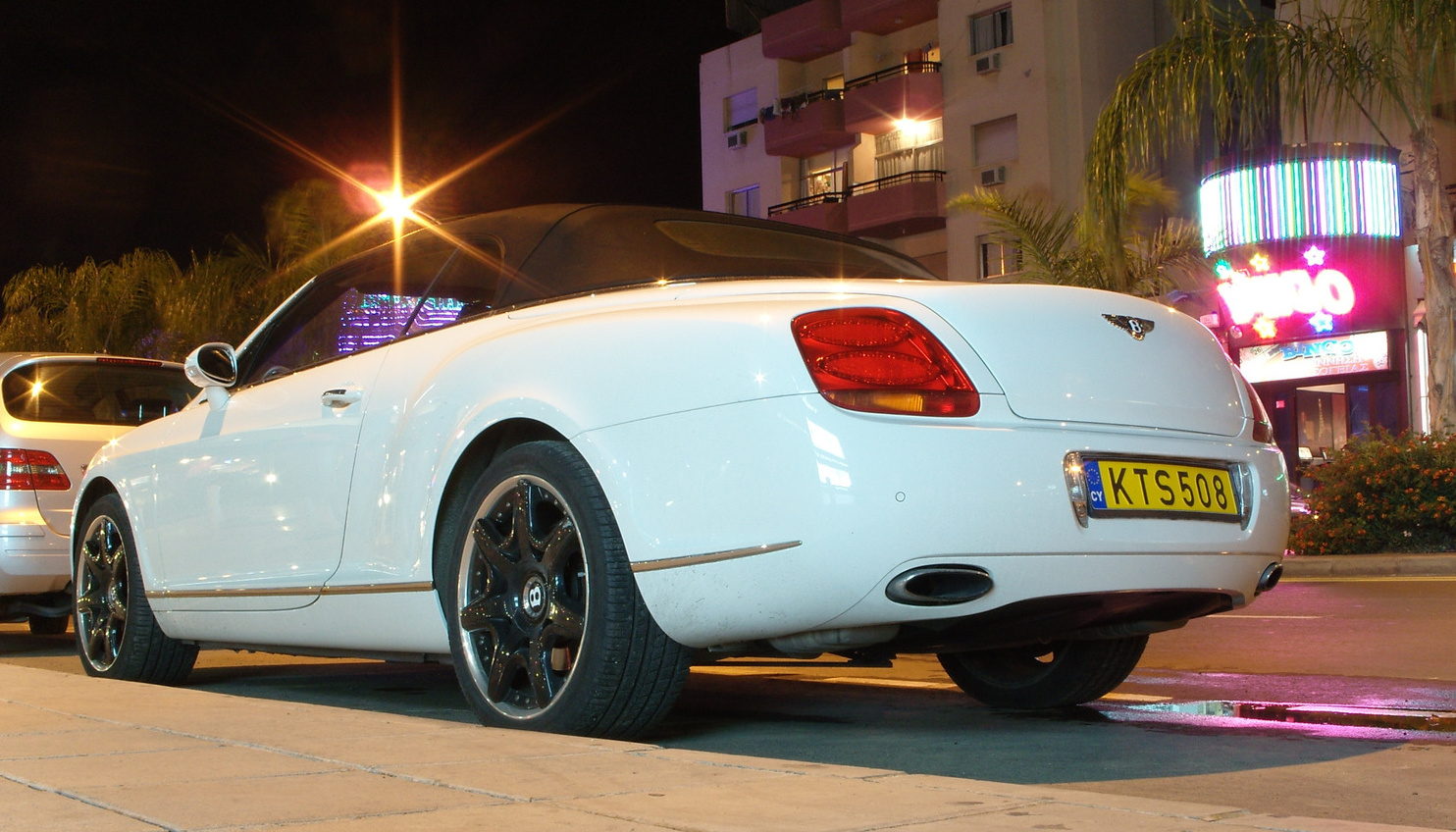 Bentley Continental GTC