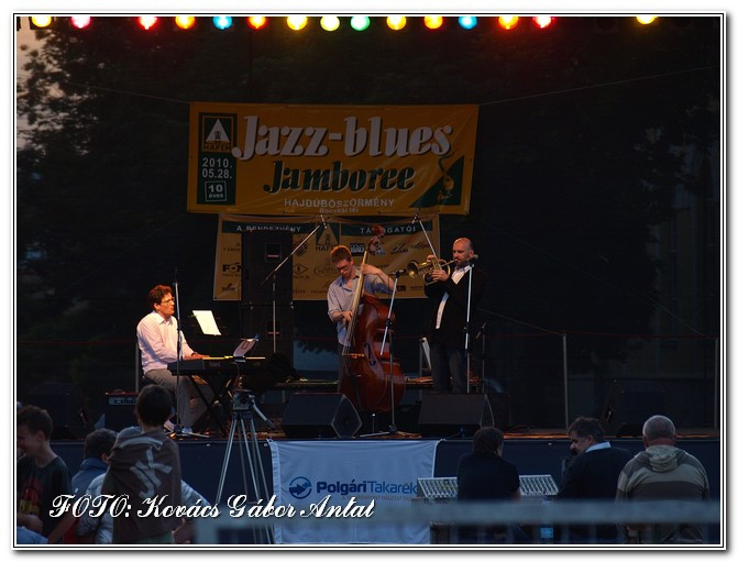 X. jazz-blues jamboree58