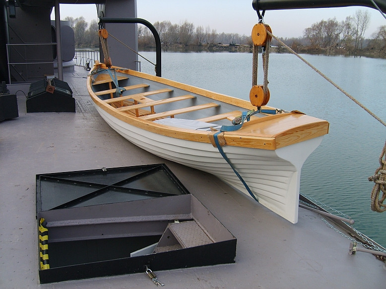 04. Klinker-palánkozású csónak - A Lajta Monitor Múzeumhajó Nesz