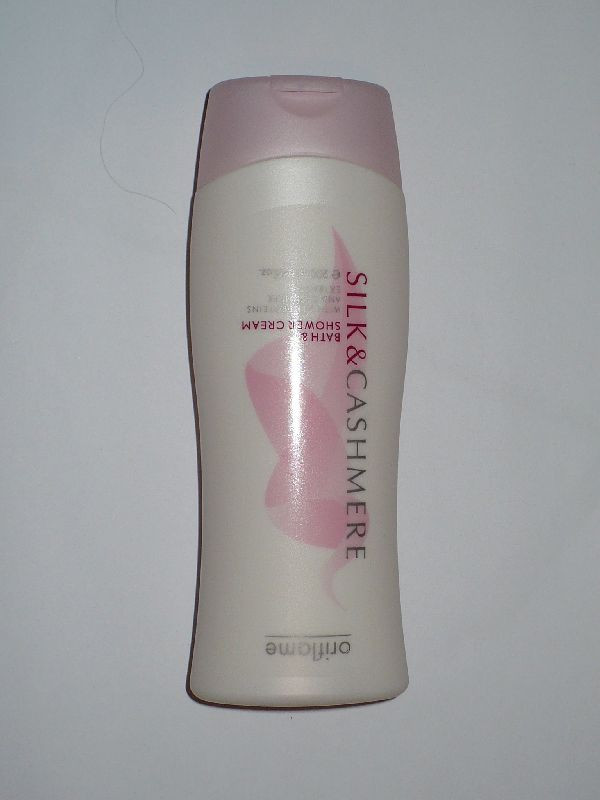 Tusfürdő Oriflame silk and cashmere P1030615