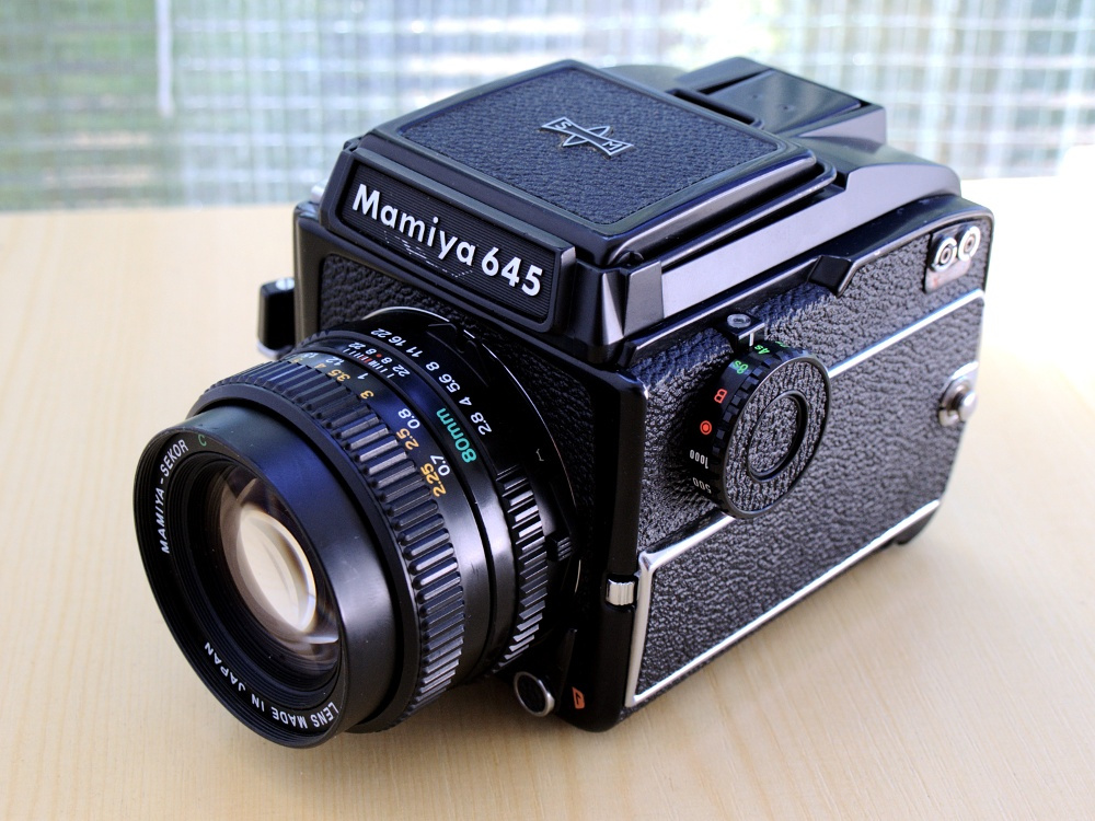 Mamiya 645 1000s