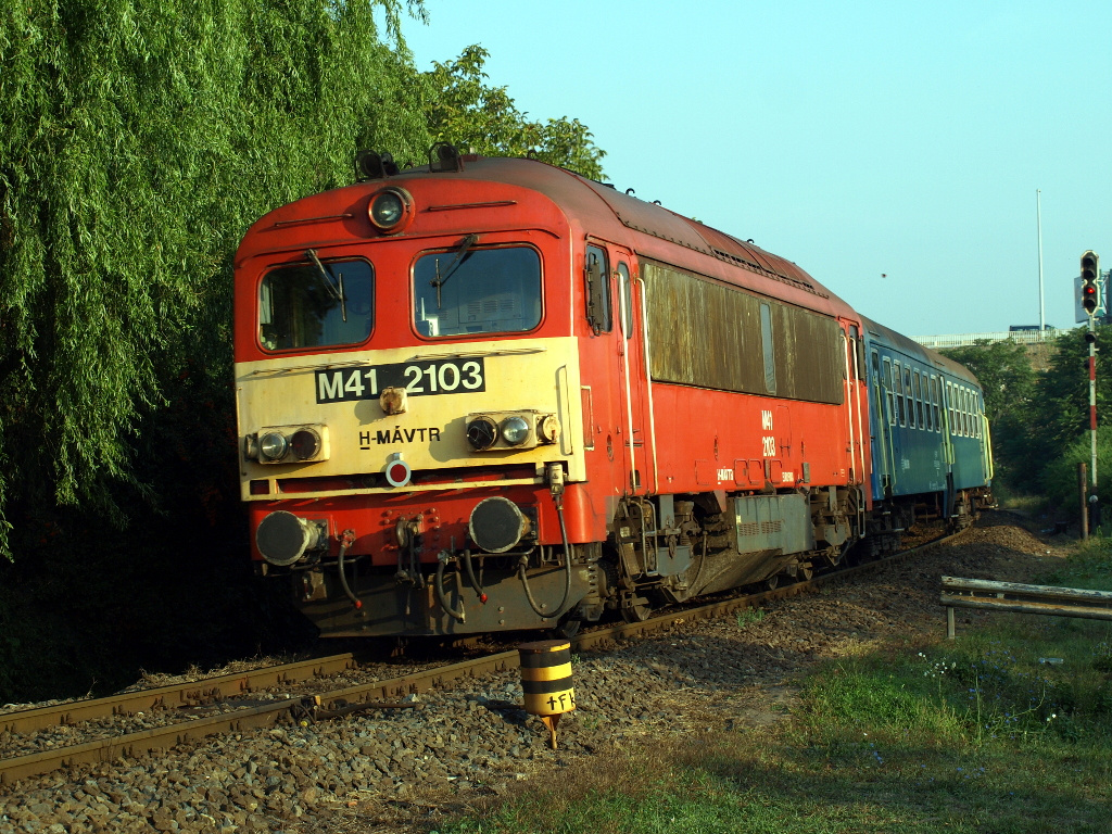 M41-2103 Kispest 2009.09.24.