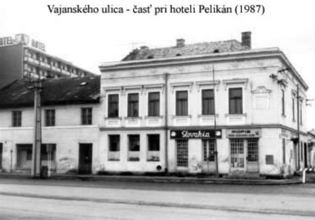 Vajanského ulica - èas pri hoteli Pelikán 1987