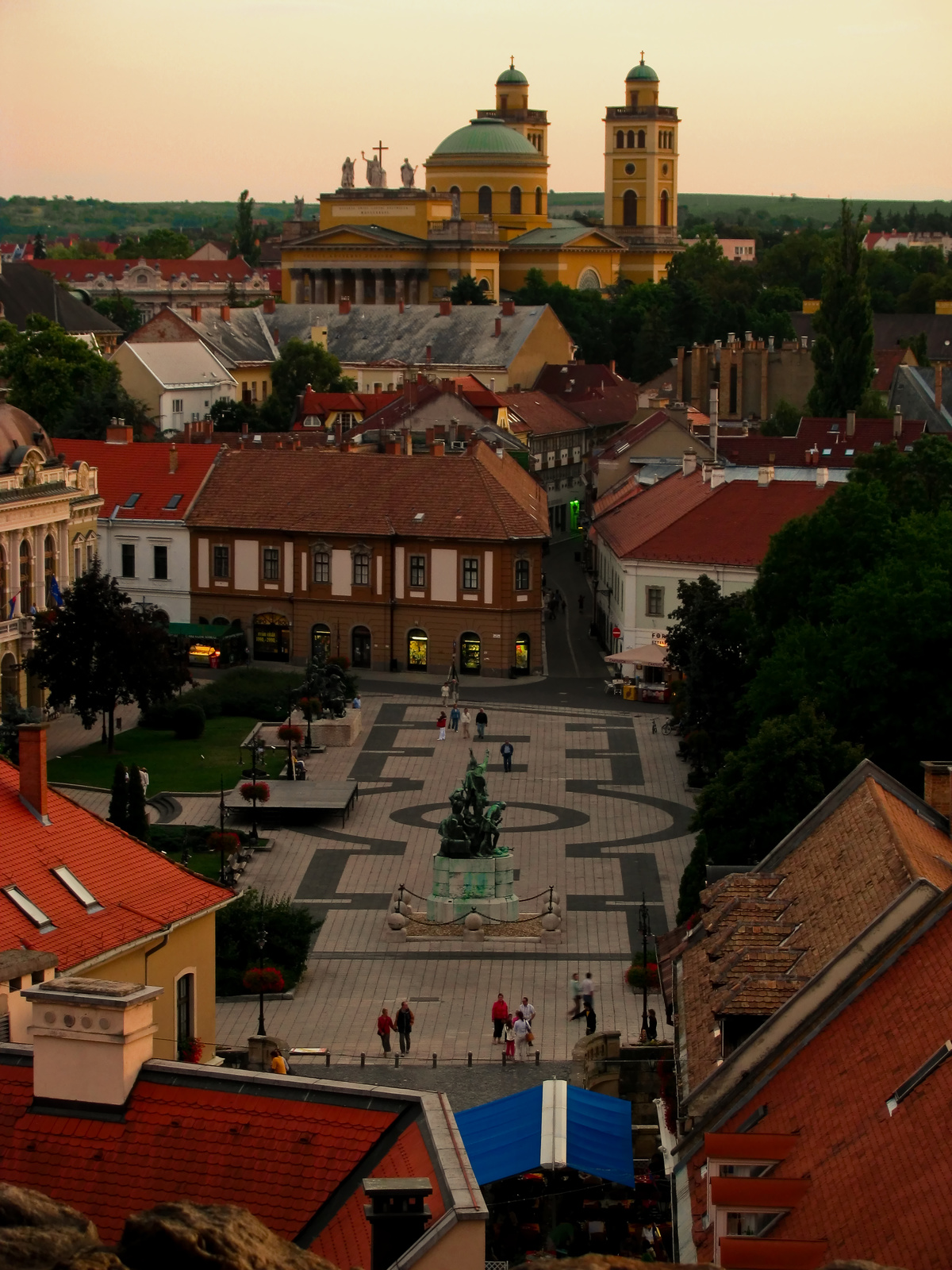 Dobó tér