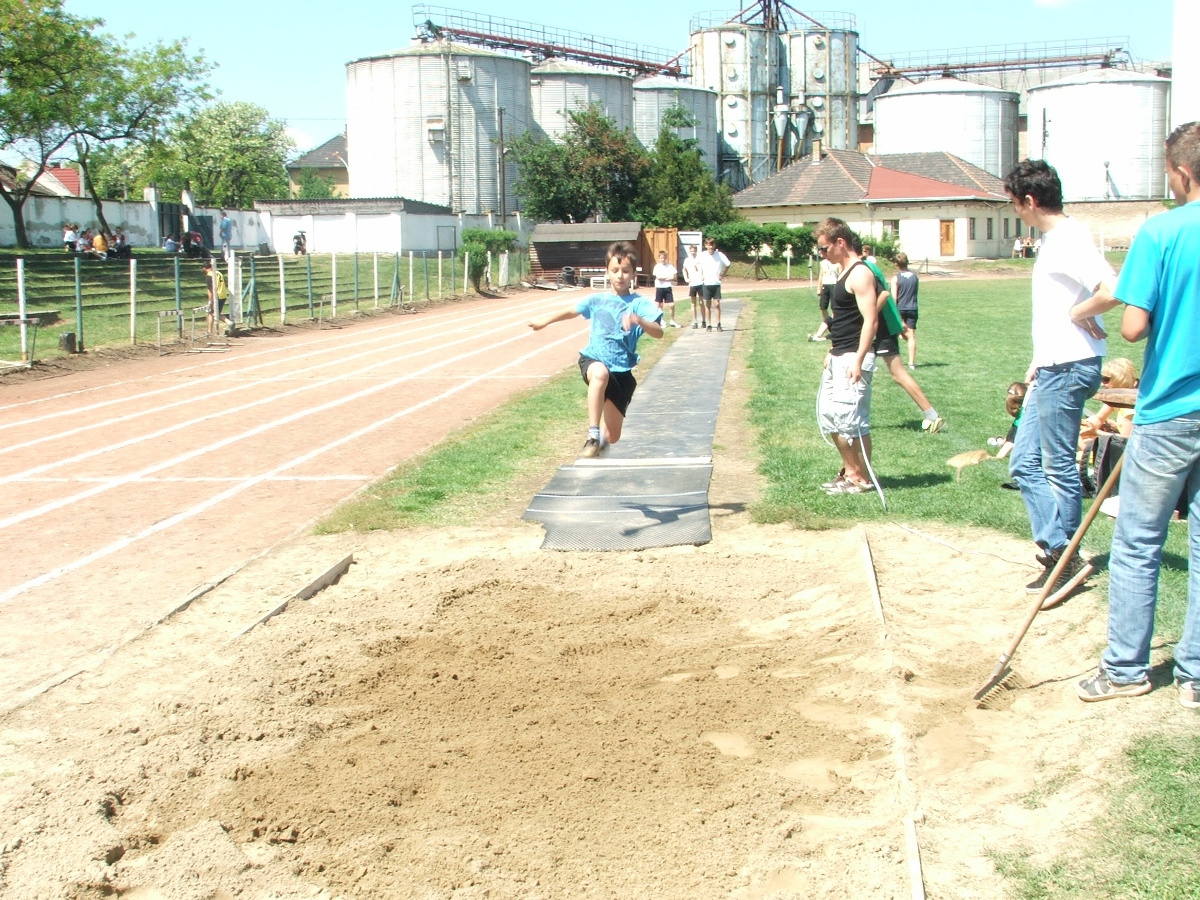 Kisisk atlétika 2011 május 56