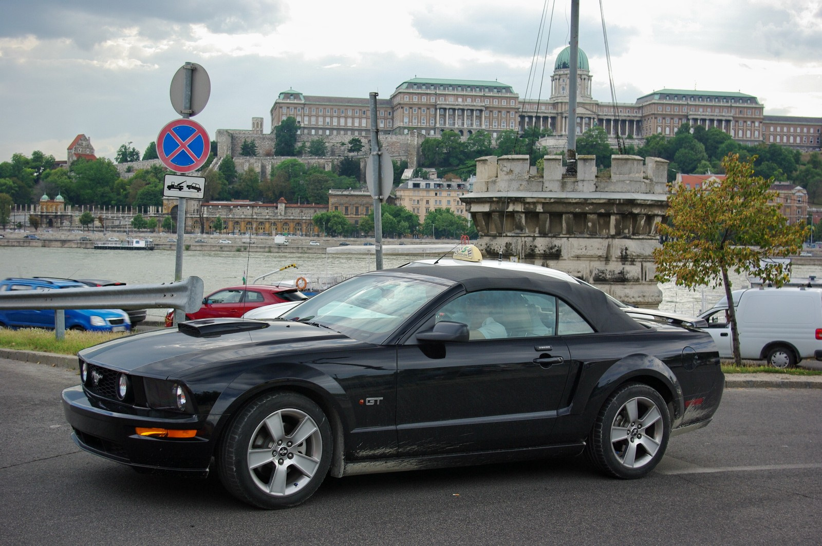 Ford Mustang GT Convertible (1)