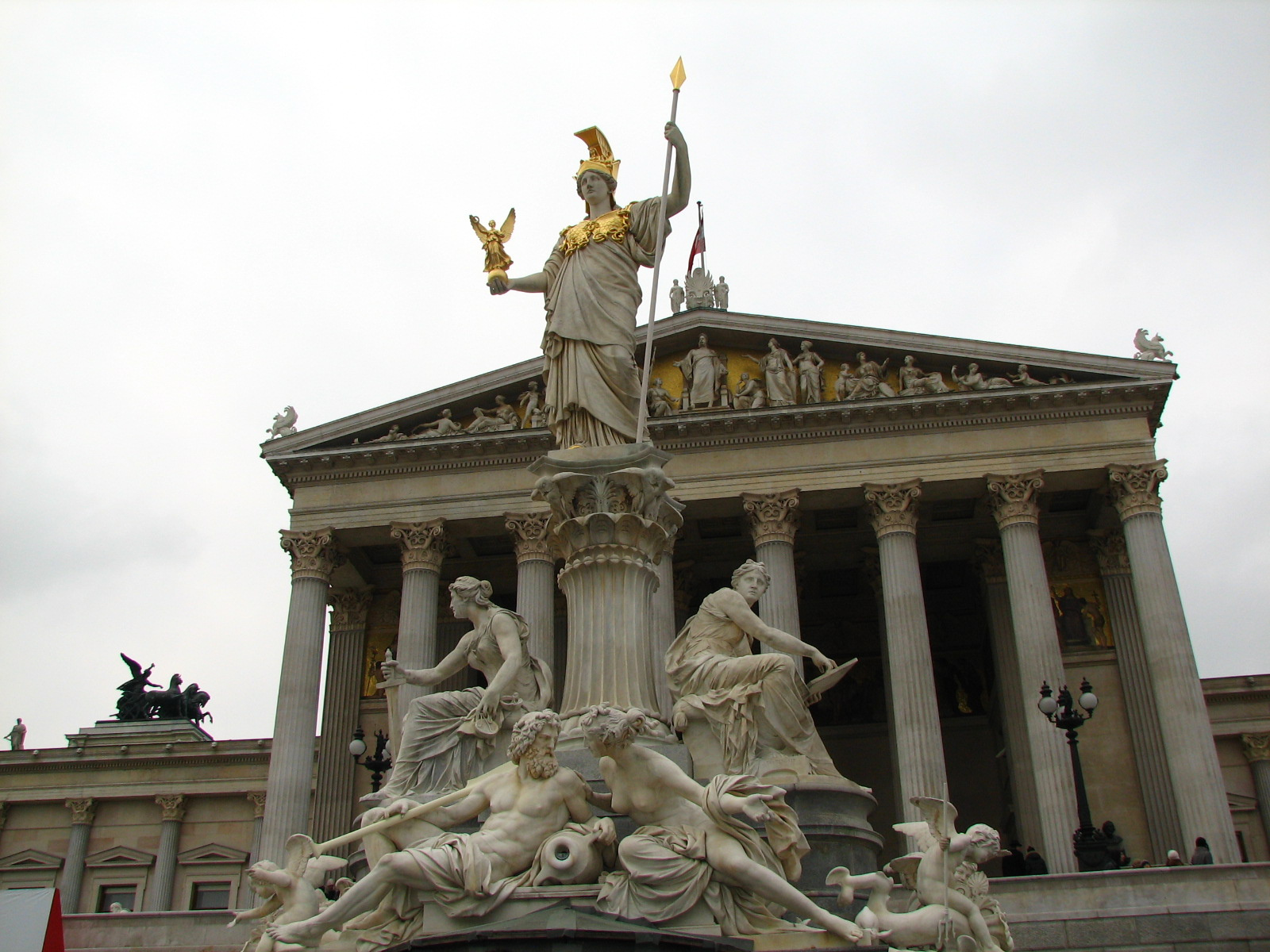 Parlament, szobor, ronda bronz