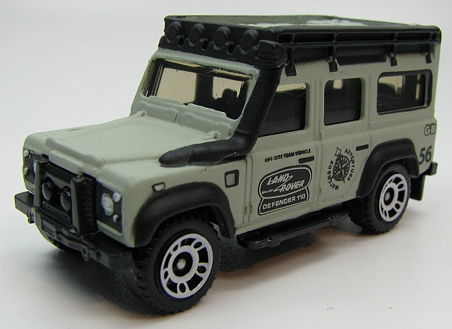 Land Rover Defender SF white