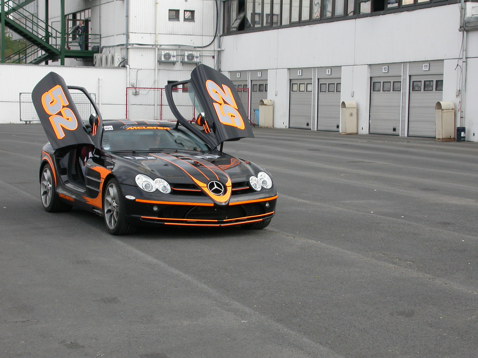 Mercedes McLaren SLR