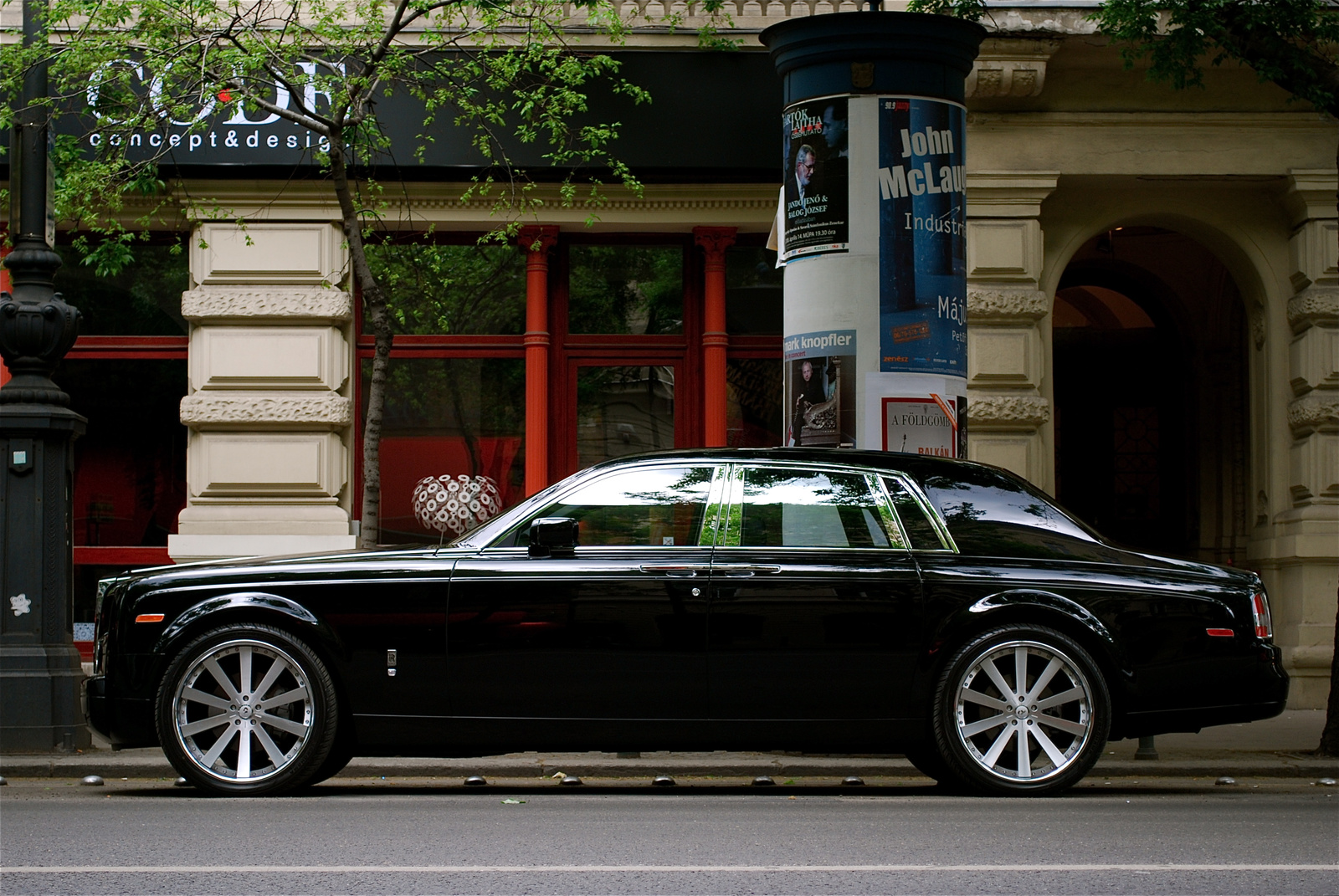 Rolls Royce Phantom