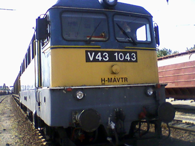 V43-1043