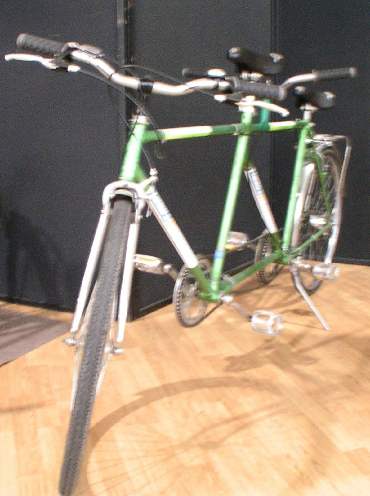 017  Veterán kerékpár