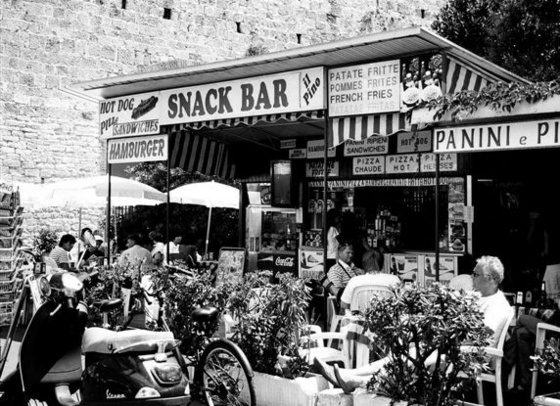 Snack Bar