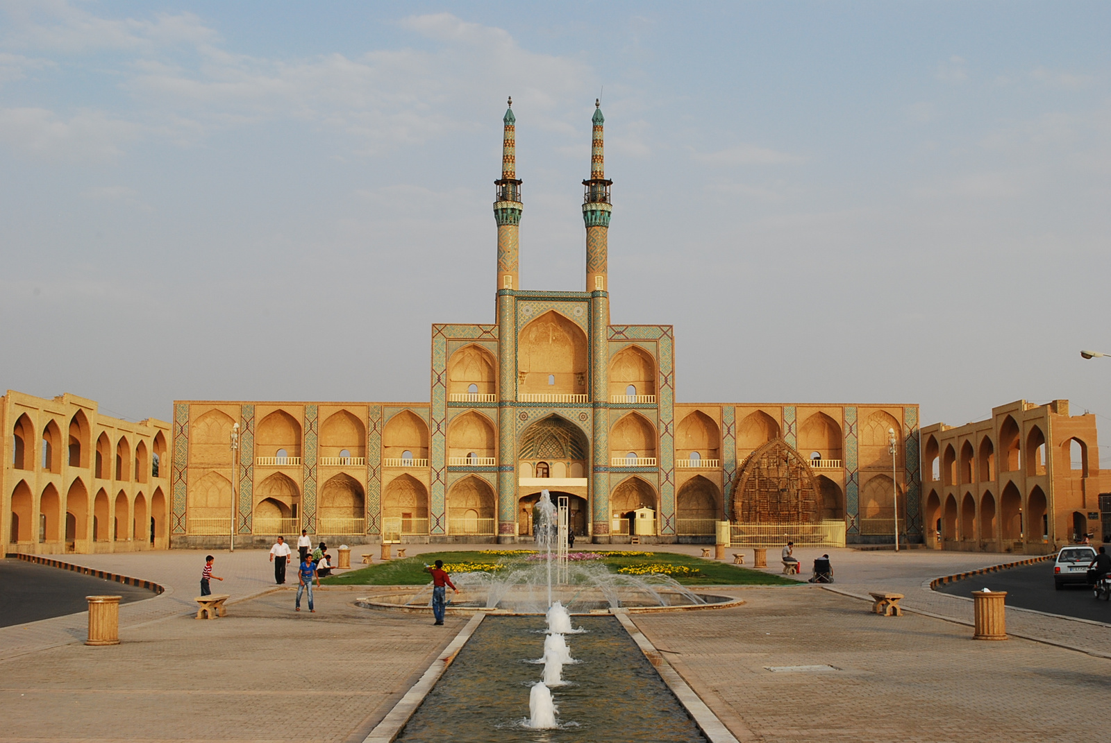 Irán 3106 Emir Chakhmaq Yazd