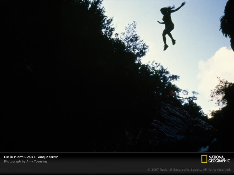 girl-jumping-water-723654-sw (Medium)