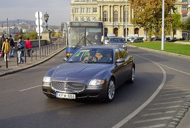 Maserati Quattroporte