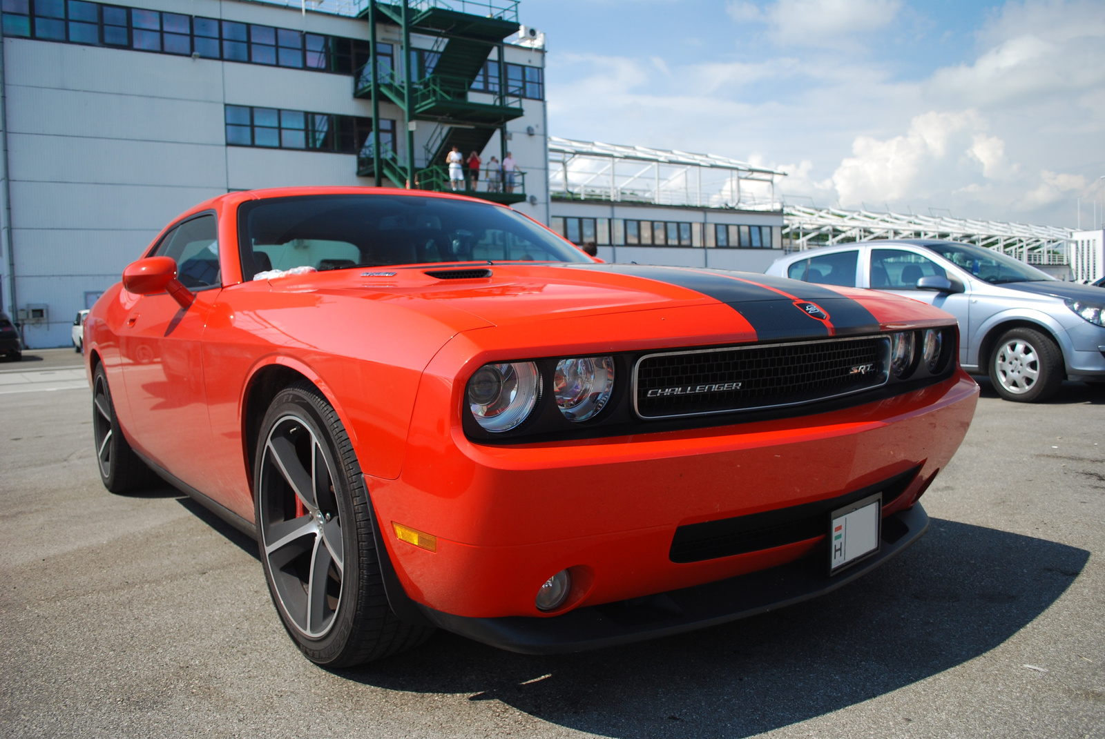 Dodge Challenger SRT8