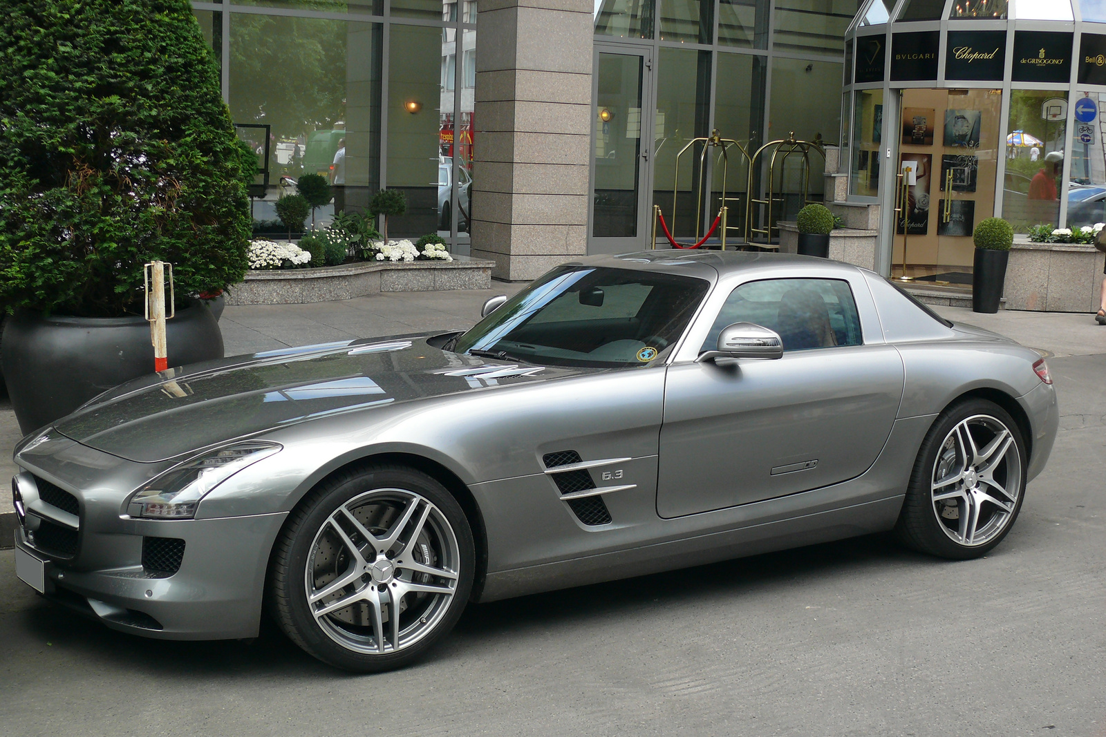 Mercedes SLS AMG