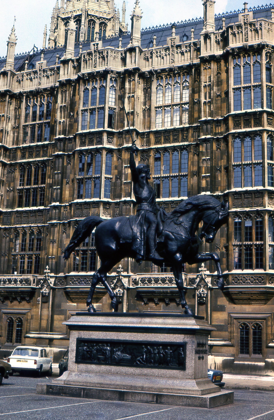 London Oroszlánszívű Richard szobra