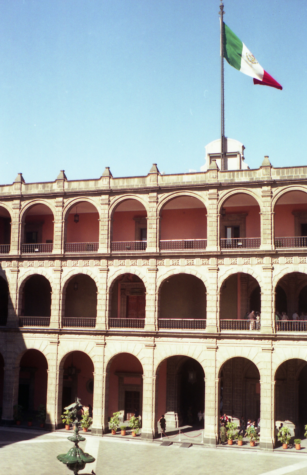 522 Mexicováros Parlament