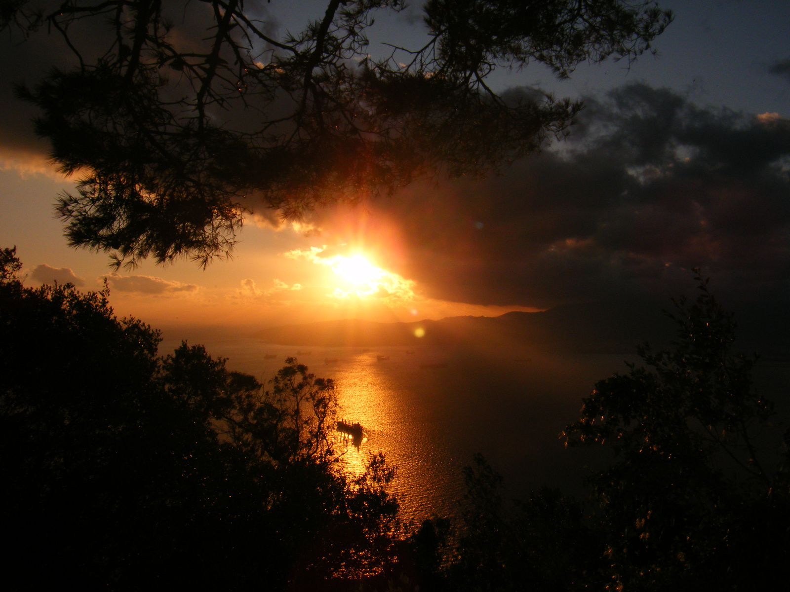 naplemente Gibraltáron