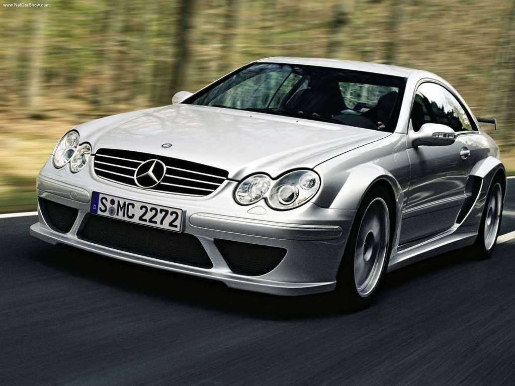 Mercedes-Benz CLK DTM AMG 1024x768 01