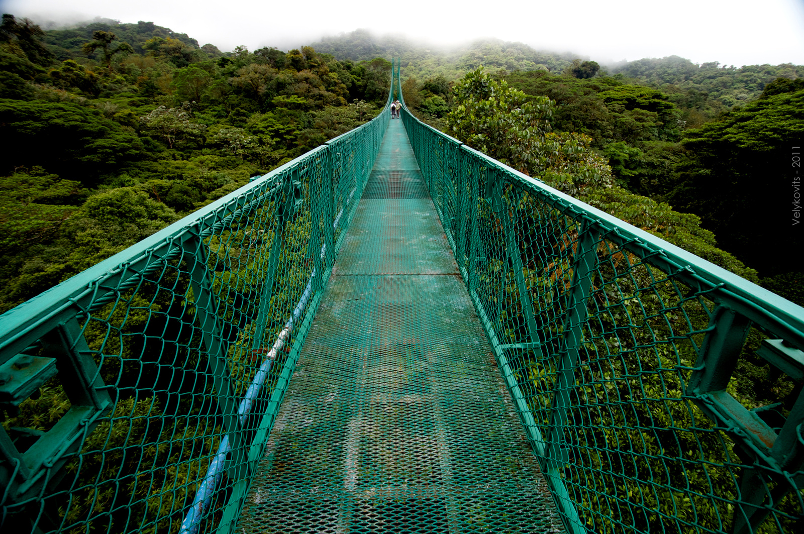 Bridge to the clouds