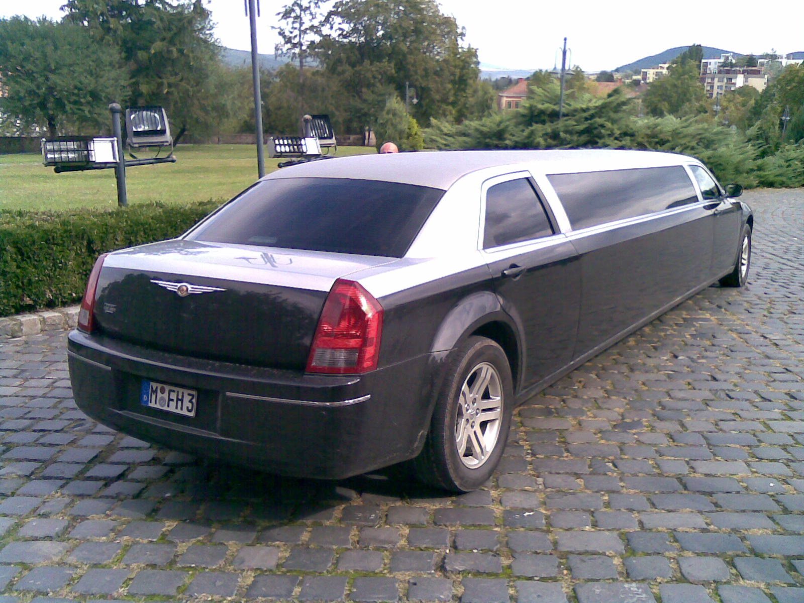 300c.2