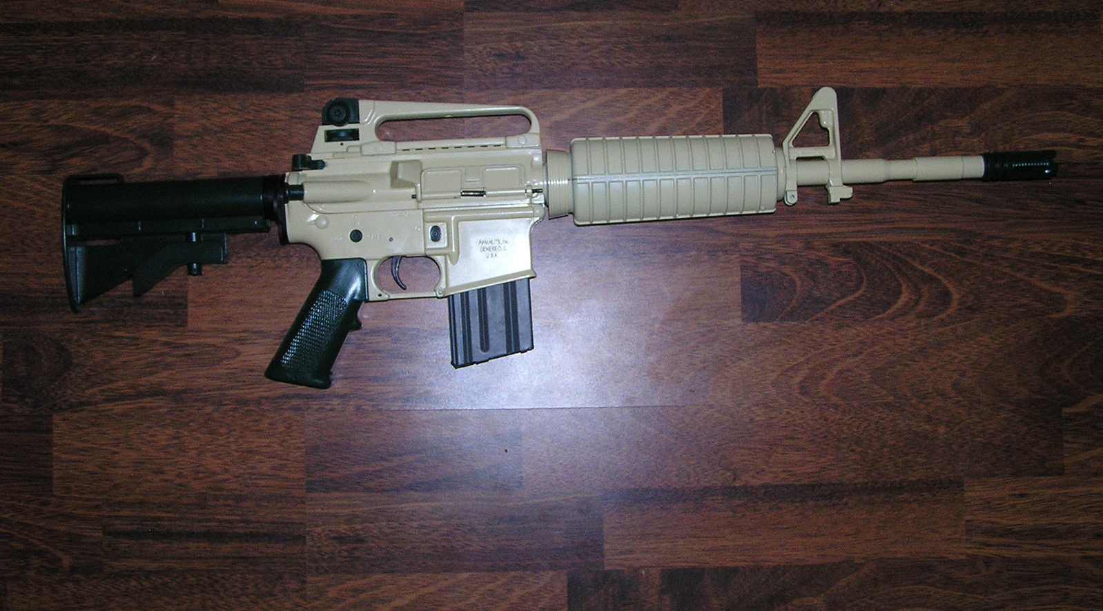 M4A1 ,