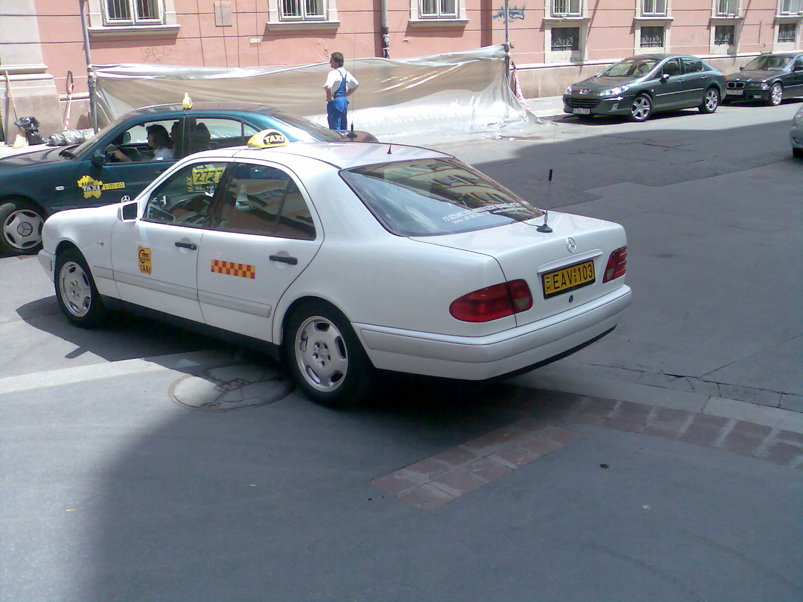 TAXI felsőbbrendű014