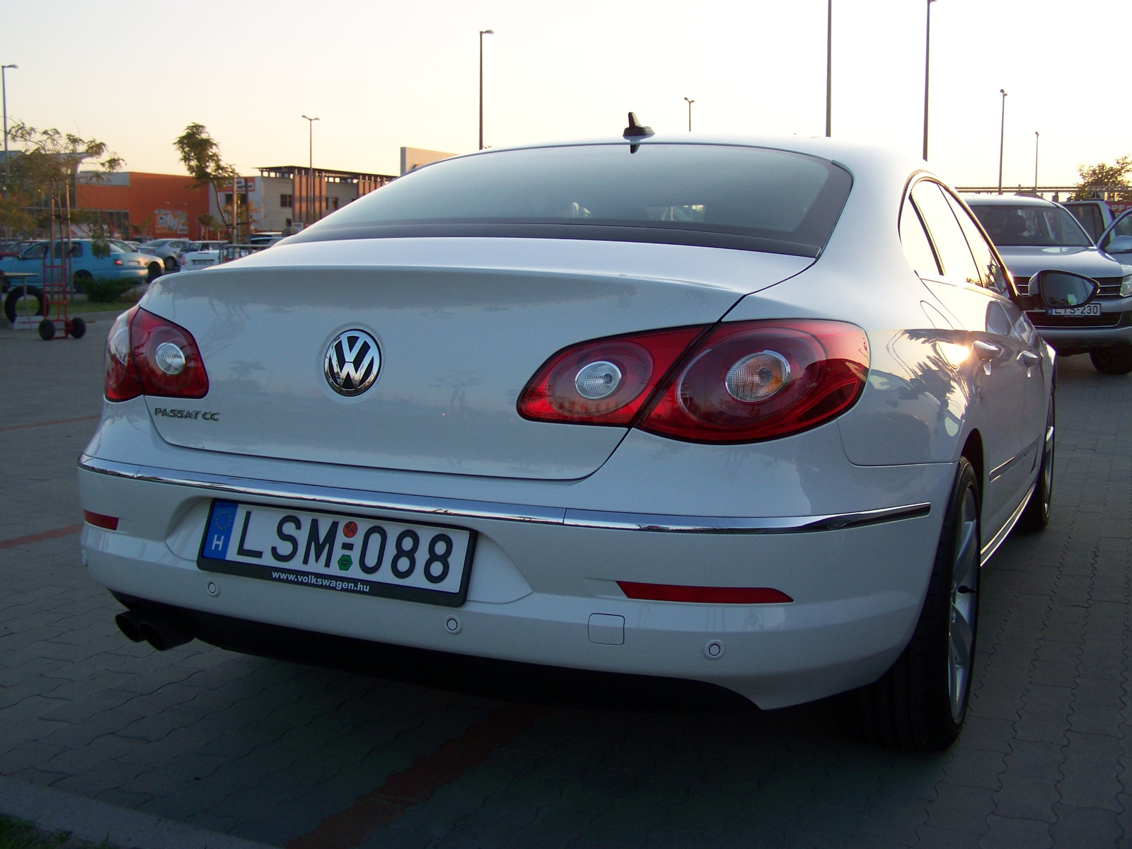 Volkswagen Passat CC far