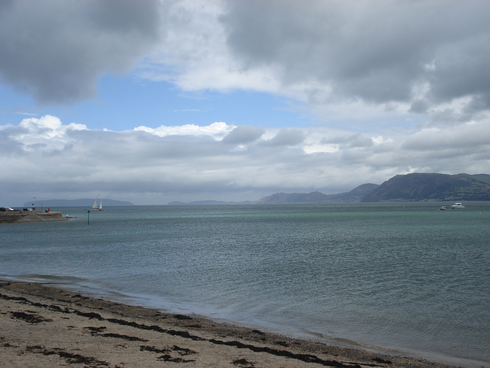 sea and clouds