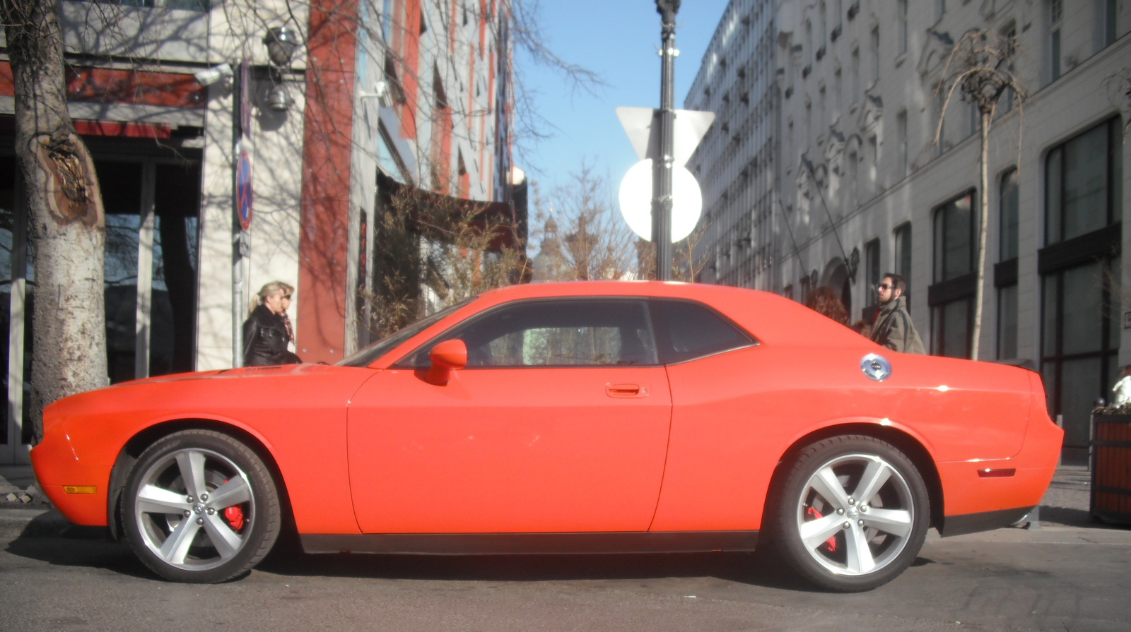 Dodge Challenger SRT-8