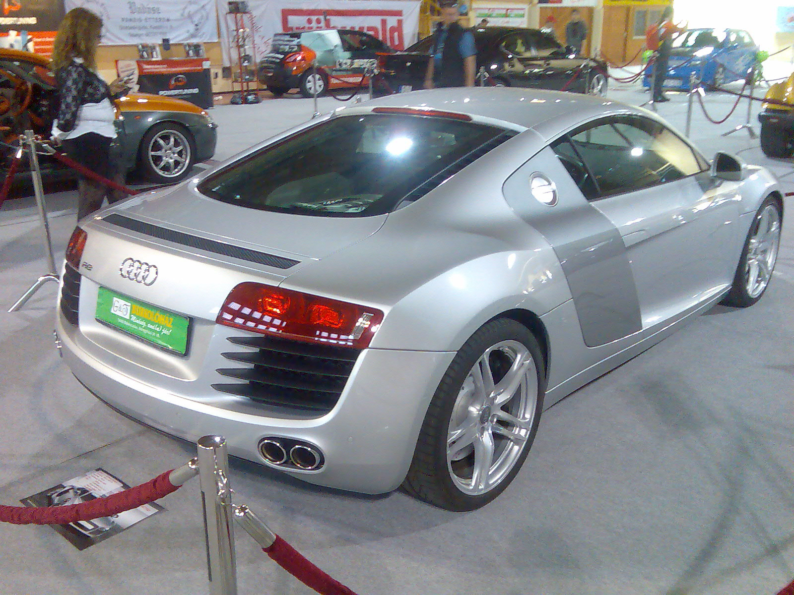 Audi R8