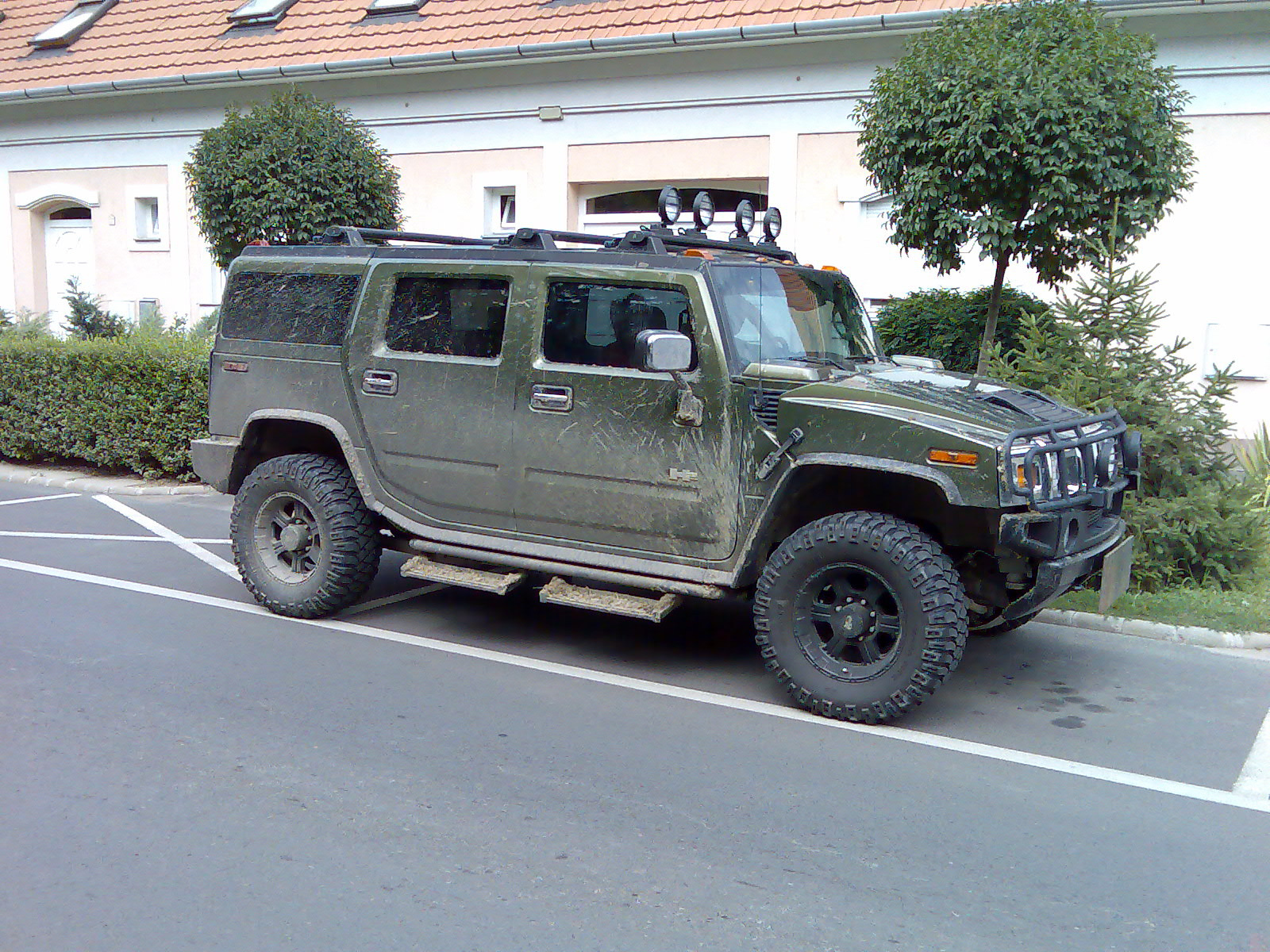 Hummer H2