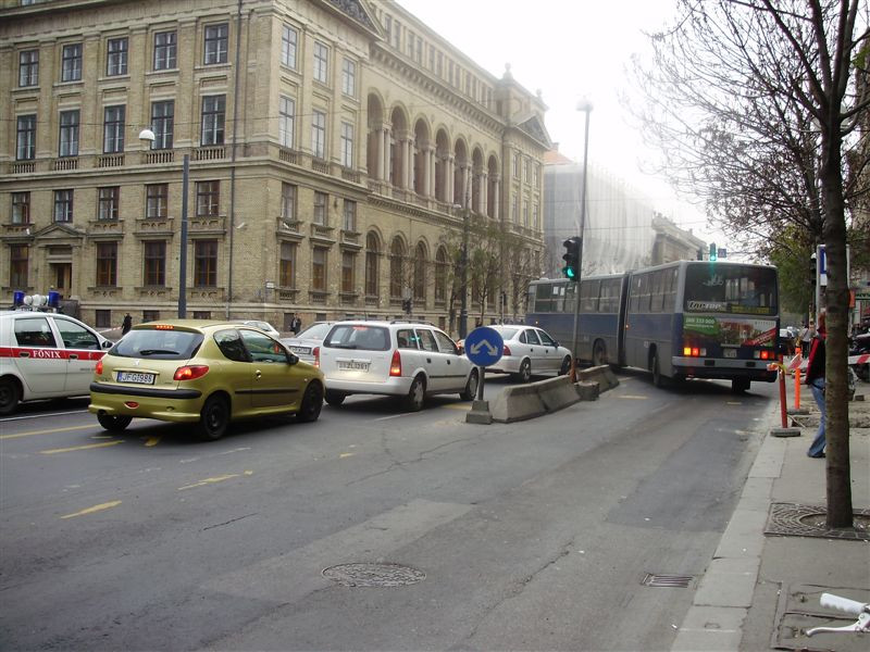 Astoria. Legyilkolnám, aki ezt kitalálta!