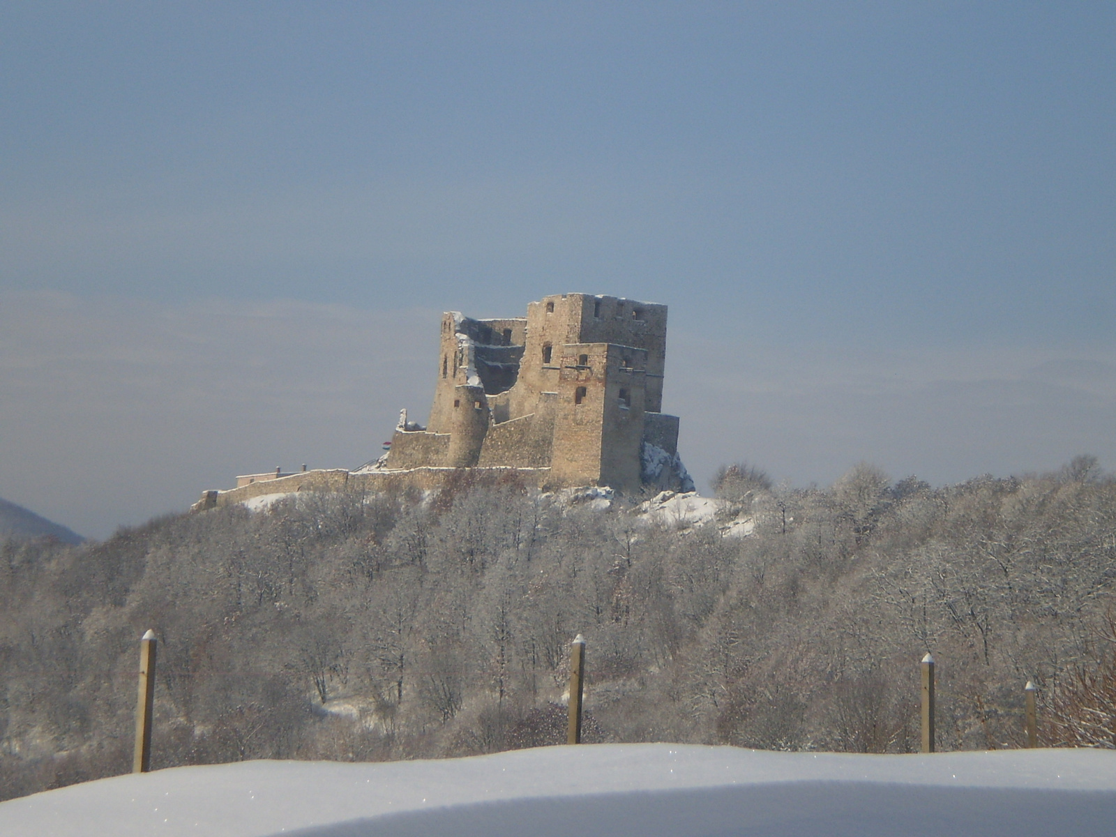 201011204Cseszneki vár