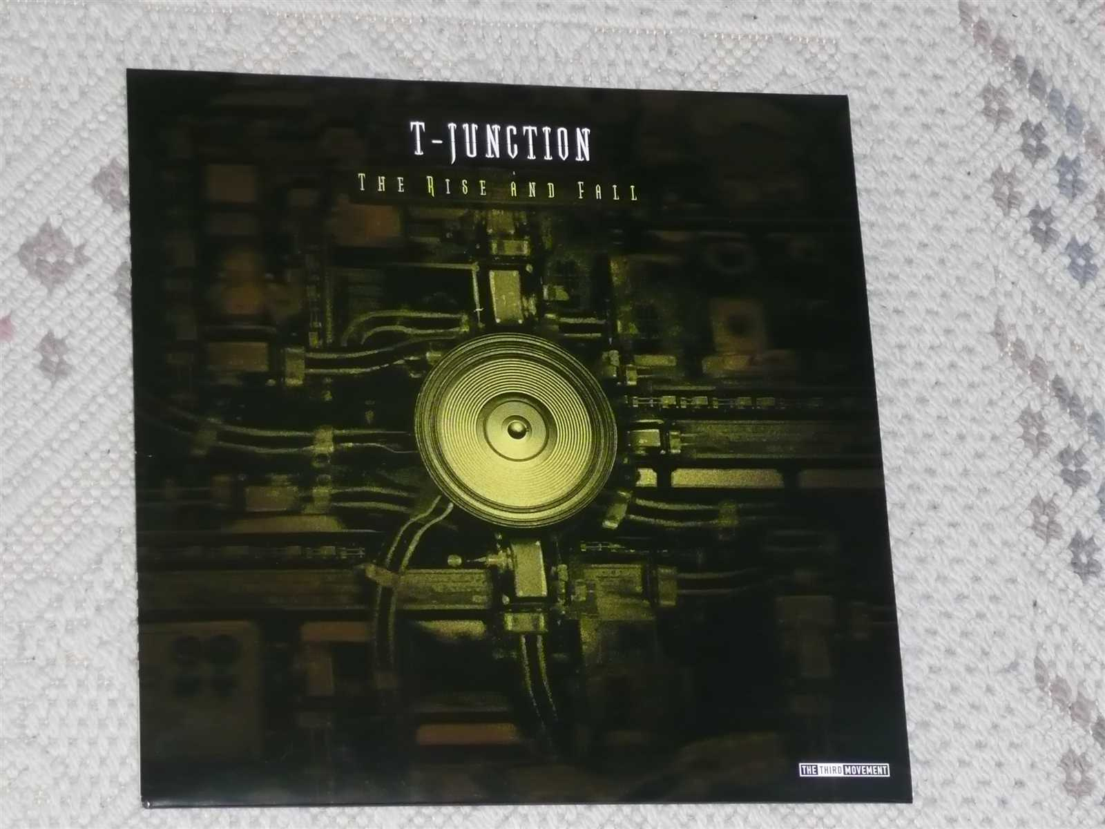 (T3RDM067) T-Junction - The Rise And Fall (front)