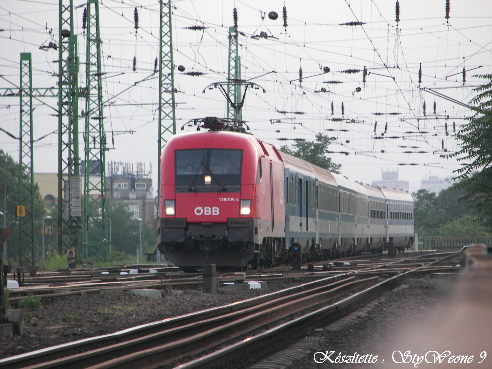 1116 016-5  9203    gyors (Szombathely - Budapest-Keleti)