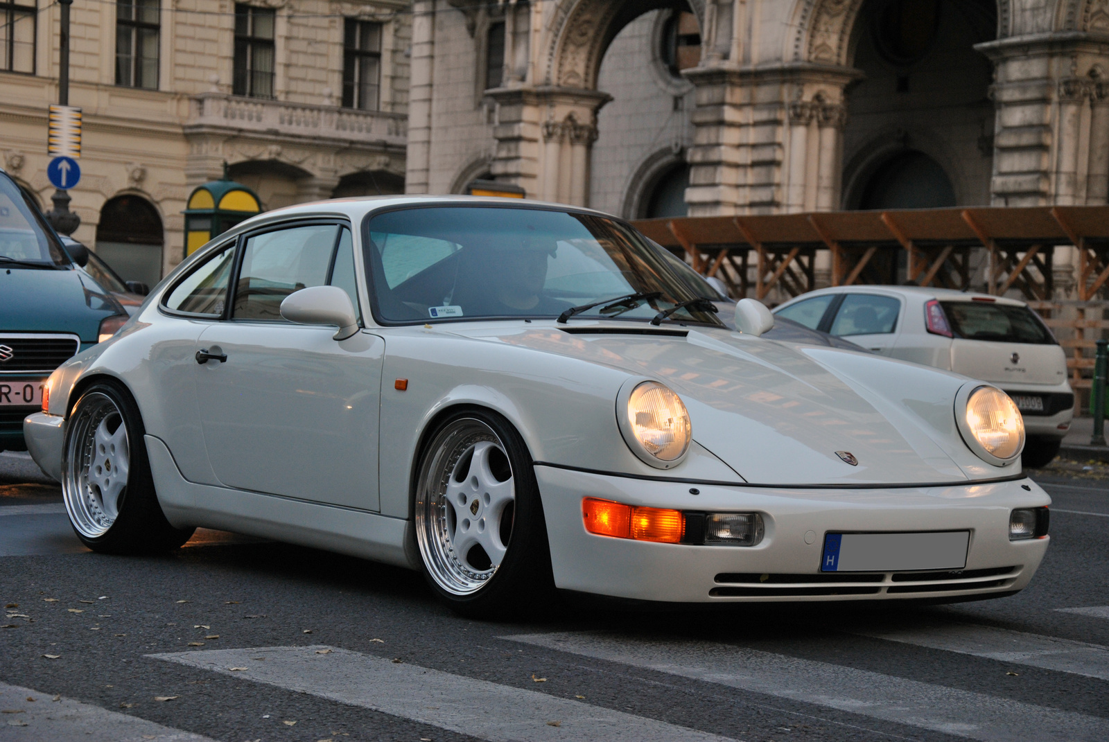 Porsche 911 Carrera 2