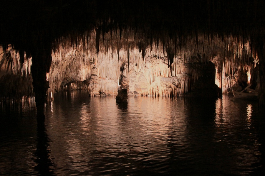 Coves del Drac