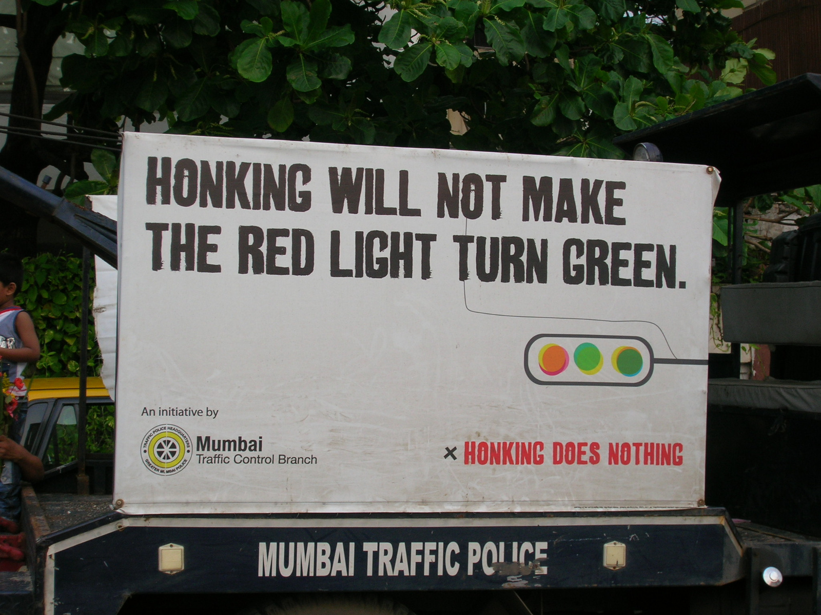 the essence of traffic in Mumbai