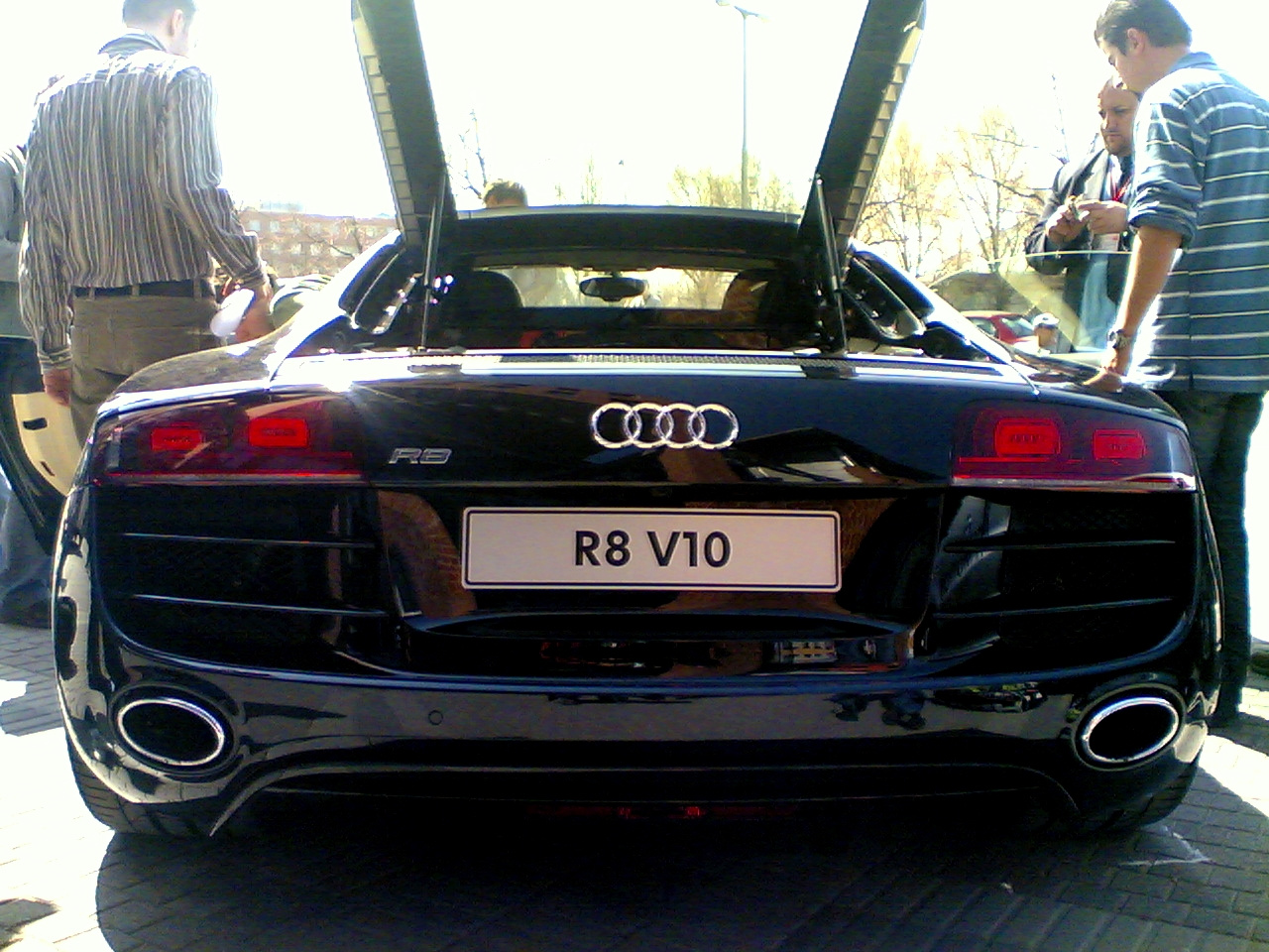 Audi R8 V10 (2)