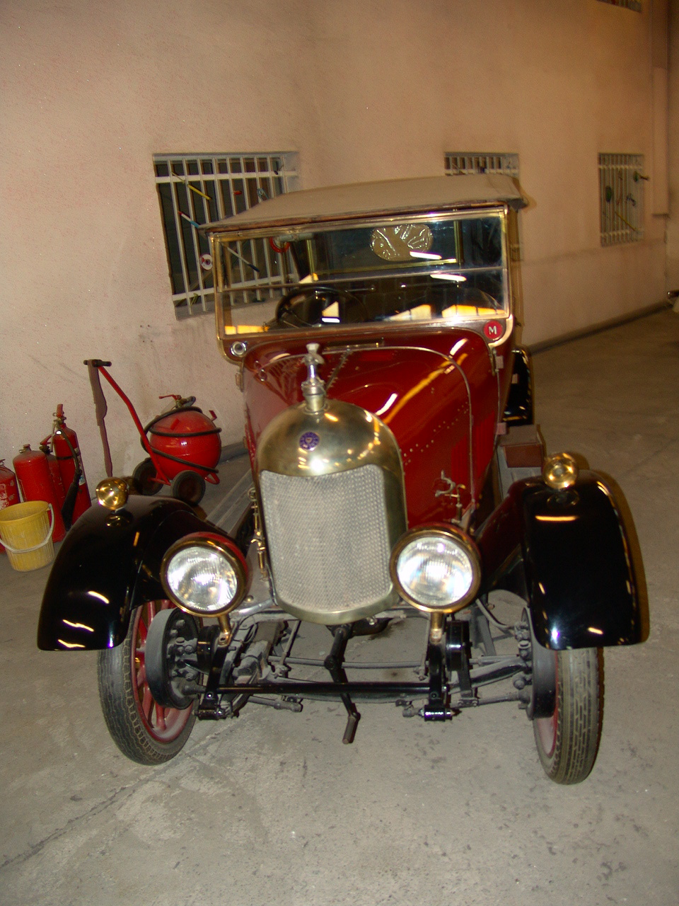 Iranian car museum, Karaj,July13,2010 002