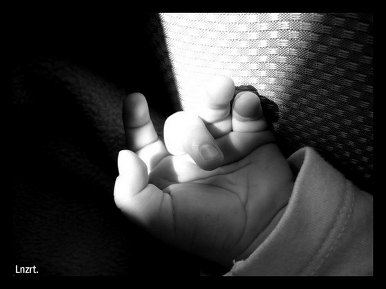 tinylittlehand =)